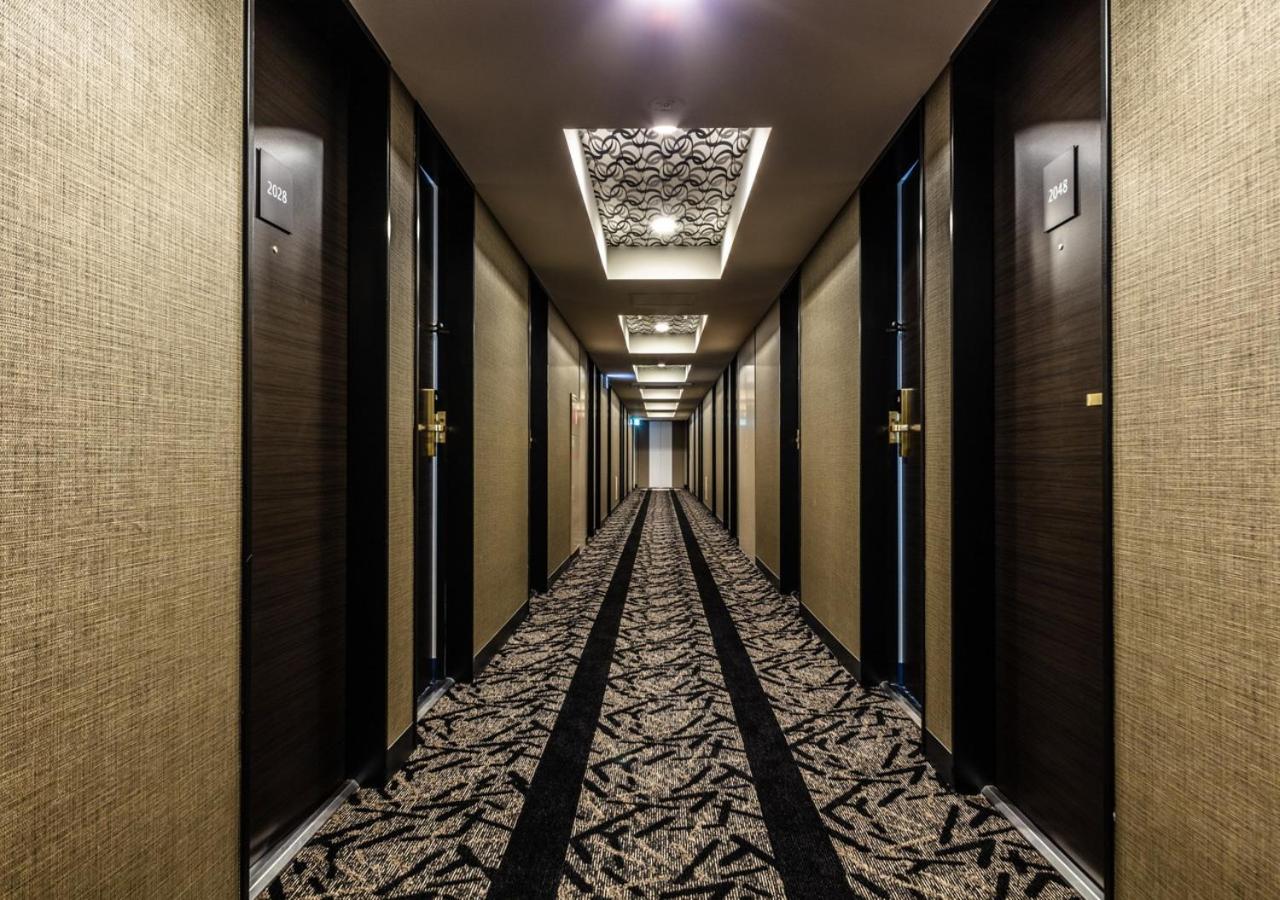 APA Hotel Higashi Shinjuku Kabukicho Tower Tokyo Bagian luar foto